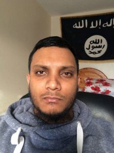 Junead Khan un Britannique